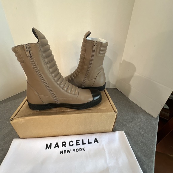 Stylish Tan Ankle Boots for Women - Picture 11 of 16